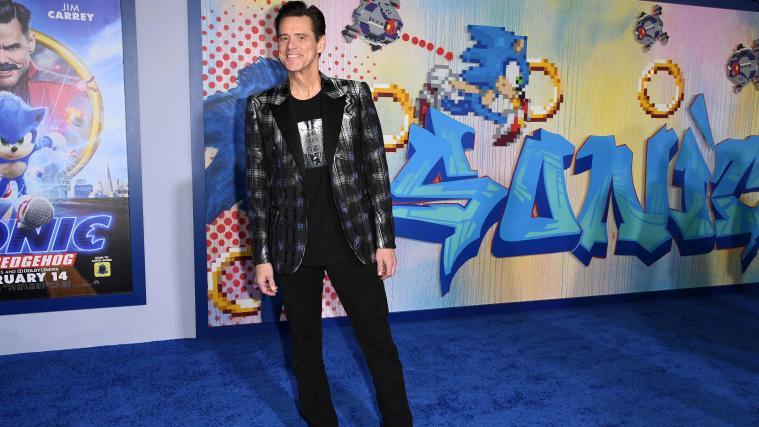 Im Film macht Jim Carrey in der Rolle des boshaften Wissenschaftlers Dr. Robotnik Jagd auf den blauen Igel Sonic.