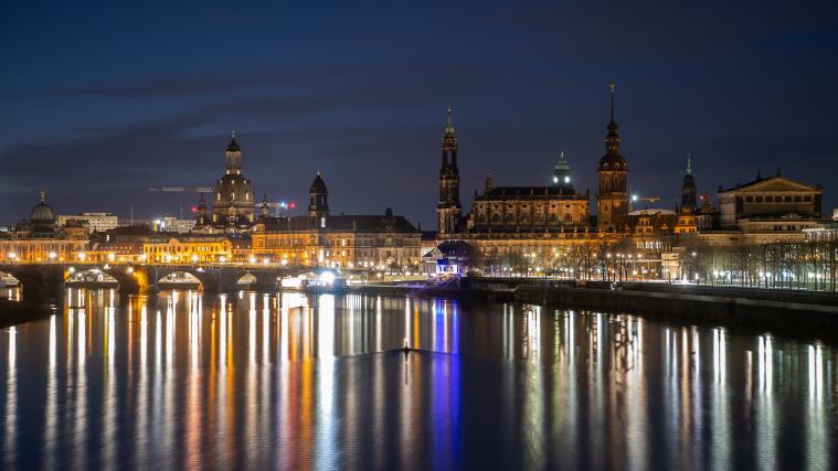 Jährlich wird am 13. Februar der Opfer von Dresden gedacht.