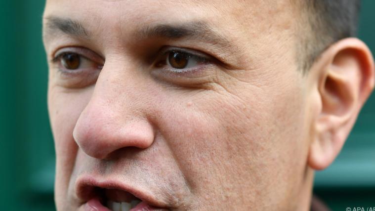 Leo Varadkar bleibt vorerst im Amt.