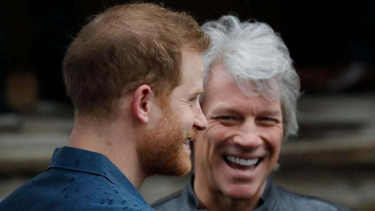 Prinz Harry und Jon Bon Jovi am Freitag in London.