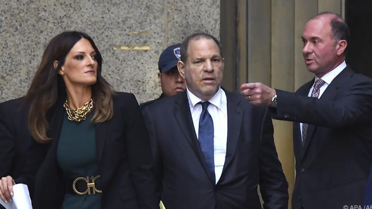 Seine Anwältin Donna Rotunno und Harvey Weinstein warten nun auf die Urteilsverkündung.
