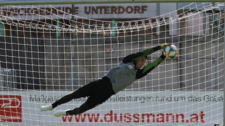 Simon Beccari wird am Sonntag sein Profidebüt geben. Quelle: Instagram