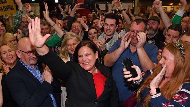Sinn-Fein-Präsidentin Mary Lou McDonald feierte den Wahlsieg in Irland.