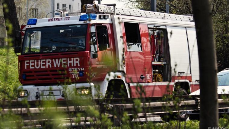 Zahlreiche Feuerwehren im Einsatz.