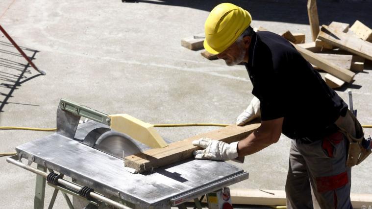 Die Arbeiten auf Baustellen sind derzeit stark eingeschränkt (Archivbild).