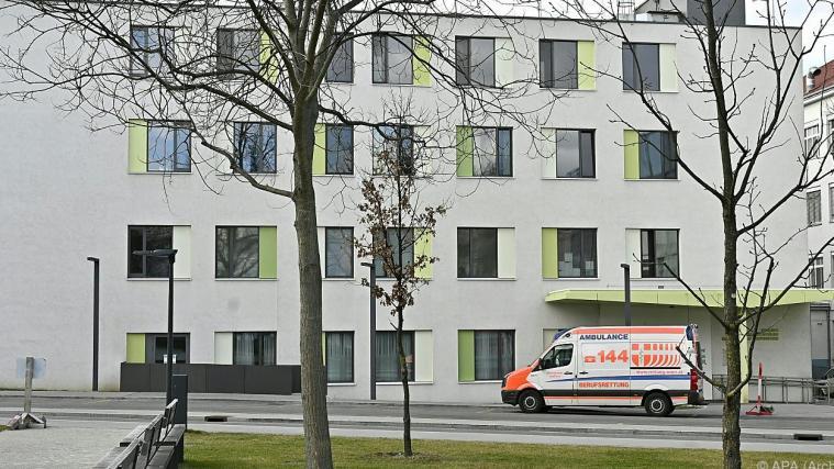 Ein 69-jähriger Mann starb in einem Krankenhaus in Wien.