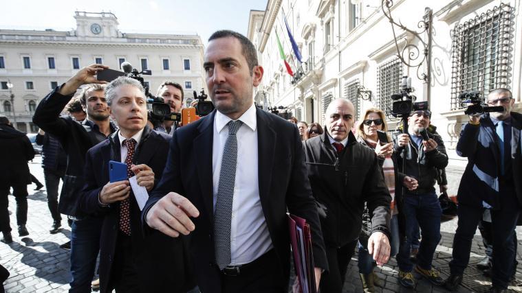 Italiens Sportminister Vincenzo Spadafora hat den Ligaverband scharf attackiert.