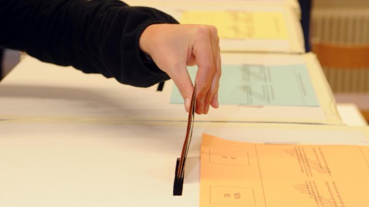 Mehrere Parteien fordern eine Verschiebung der Gemeinderatswahlen am 3. Mai 2020.