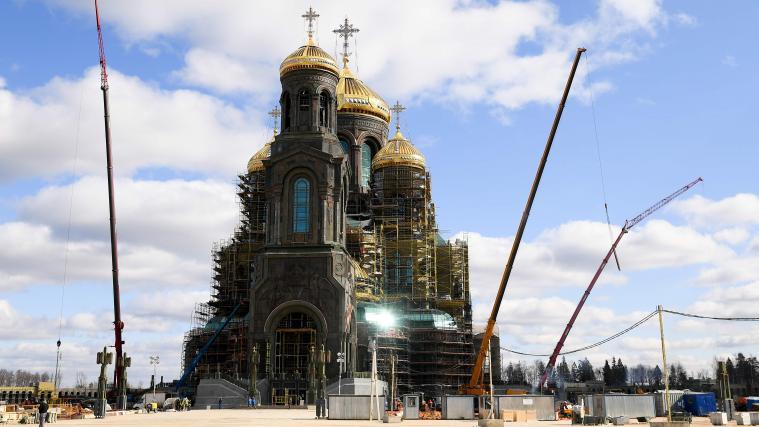 Die neue Kathedrale erinnert an den Sieg der Sowjetunion über Nazi-Deutschland.