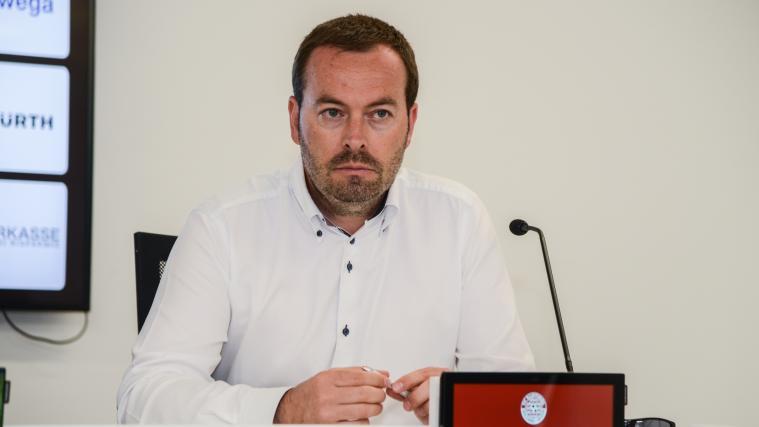 FCS-Geschäftsführer Dietmar Pfeifer blickt in eine ungewisse Zukunft.