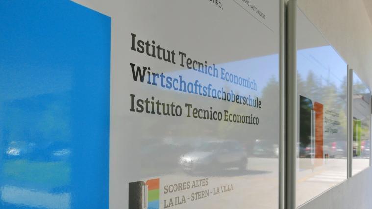 Grünes Licht für die drei Direktionen der Ladinischen Oberschulen.