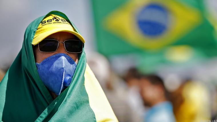 Knapp 39.000 Infizierte in Brasilien gemeldet.