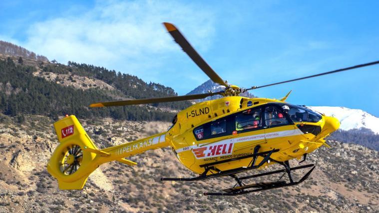 Der Rettungshubschrauber Pelikan 3 hebt wieder ab, um Leben zu retten.