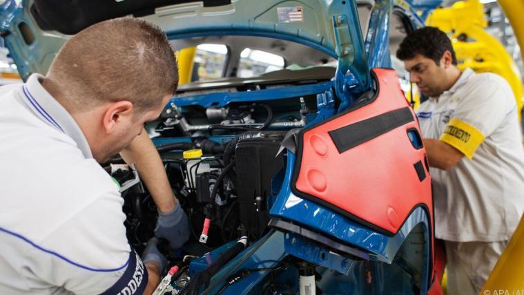 Die Arbeitsplätze an italienischen Standorten von Fiat sollen gesichert werden.