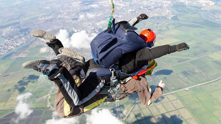 Ein deutscher Tourist hatte im September 2015 einen Tandem-Gleitschirm-Flug gebucht, wobei der Start im Schlerngebiet stattfinden sollte.