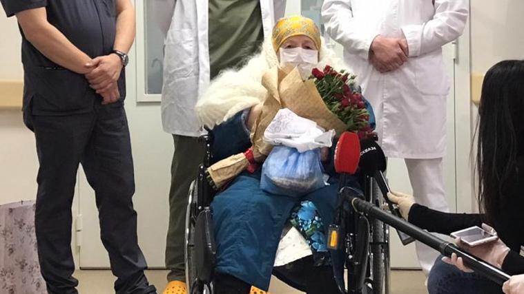 Eine zähe Dame: Pelageja Pojarkowa hat das Coronavirus besiegt.