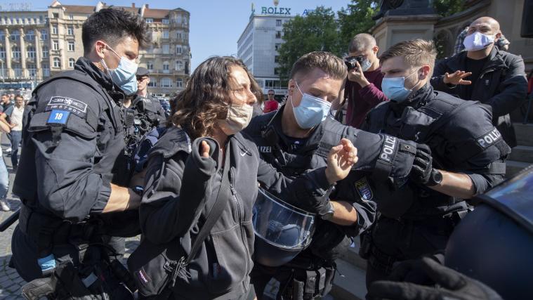 In Deutschland protestierten Tausende gegen die Corona-Maßnahmen der Regierung