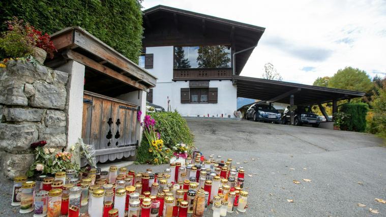 Kerzen am Tatort in Kitzbühel.