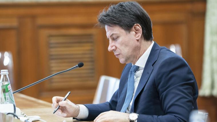 Nach Medienberichten feilte das Kabinett von Ministerpräsident Giuseppe Conte am Wochenende an den Details.