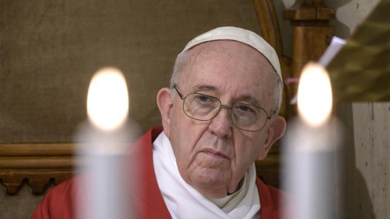 Papst Franziskus widmete die Frühmesse am Samstag den Menschen, die sich um die Bestattung der Toten kümmern.