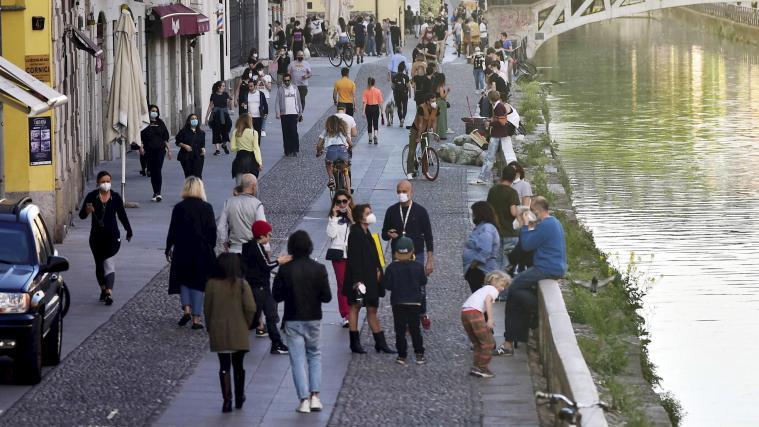 Phase 2 im Mailänder Viertel Navigli.