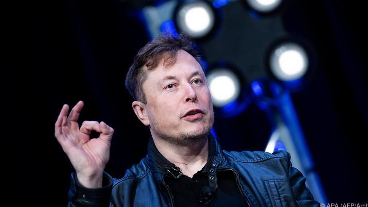 Tesla-Gründer Elon Musk findet seine Aktien zu hoch bewertet.