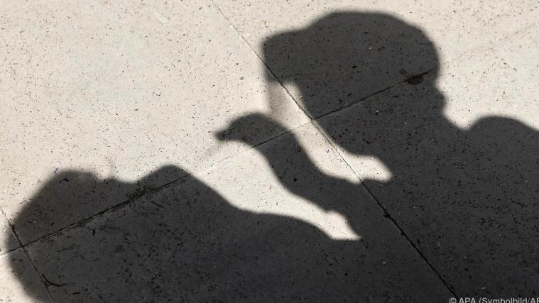 Aus den Abstrichen, die in den letzten Wochen in Italien durchgeführt wurden, gehe klar hervor, dass die Virulenz des Covid-19 minimal sei.