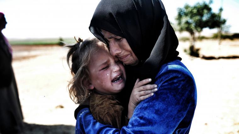 „Die Kriegshandlungen, die über den Körper von Frauen ausgetragen werden, machen diesen zu einem regelrechten Schlachtfeld. Die diesbezüglichen Erzählungen von Betroffenen oder Augenzeugen sind, aufgrund ihrer Grausamkeit und Abscheulichkeit, kaum auszuhalten.“