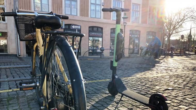 Künftig werden einige Mailänder Polizisten auf Tretrollern unterwegs sein, um die Sicherheit auf Fahrradwegen zu garantieren. (Symbolbild)