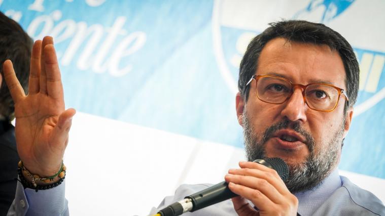 Lega-Chef Salvini fordert Neuwahlen im September.