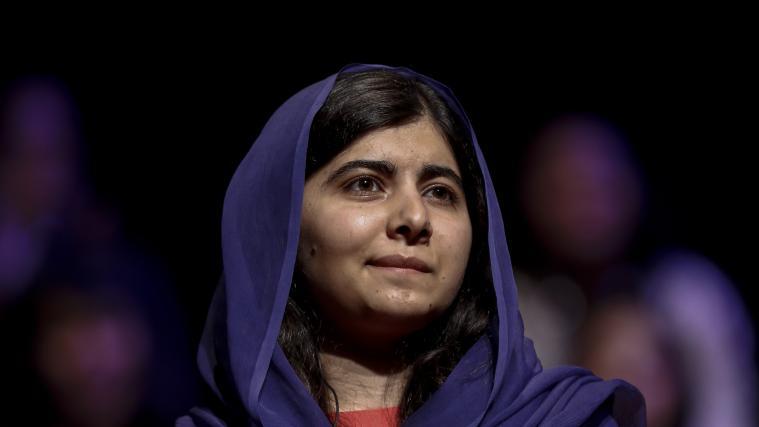 Malala setzt sich als jüngste Nobelpreisträgerin weiterhin für die Bildung von Mädchen ein.