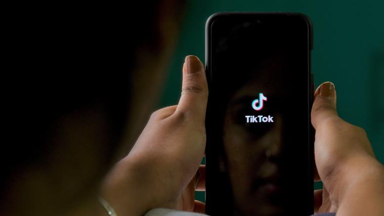 TikTok hat in Indien einen seiner größten Märkte, die Plattform ist sehr beliebt und hat mehr als 100 Millionen Nutzer.