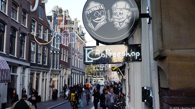 Vertrieb erfolgt über die "Coffee Shops".