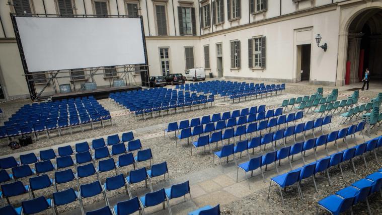 Vor allem Freiluftkinos will die italienische Regierung fördern, wie hier im Palazzo Reale in Mailand.