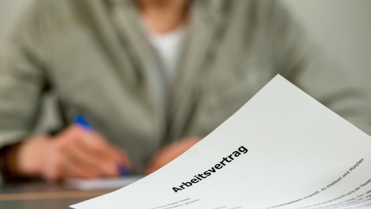 7 Prozent weniger Arbeitsverträge sind im Quartal April-Juni 2020 im Vergleich zum selben Zeitraum des Vorjahres verzeichnet worden. (Symbolbild)