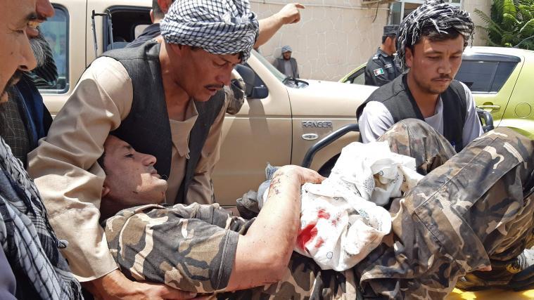 Bei dem Anschlag mit einer Autobombe sind im Nordosten Afghanistans mindestens 10 Menschen getötet und 43 weitere verwundet worden.