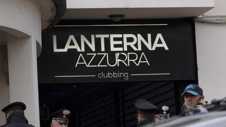 Bei der Massenpanik in der Diskothek „Lanterna Azzurra“ in Corinaldo starben 5 Jugendliche und eine Mutter. Jetzt wurden 6 Personen schuldig gesprochen.