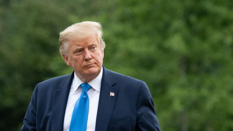 Das umstrittene Buch der Nichte von Donald Trump darf erscheinen.