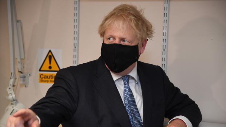 Der britische Premier hat die Fehler in seinem Corona-Management eingeräumt.