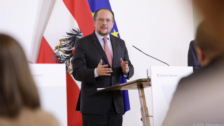 Der österreichische Außenminister Alexander Schallenberg reist nach Italien.
