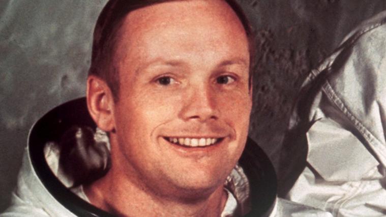 Der Original-Steuerknüppel von Neil Armstrong (im Bild im Jahr 1969) wurde versteigert.