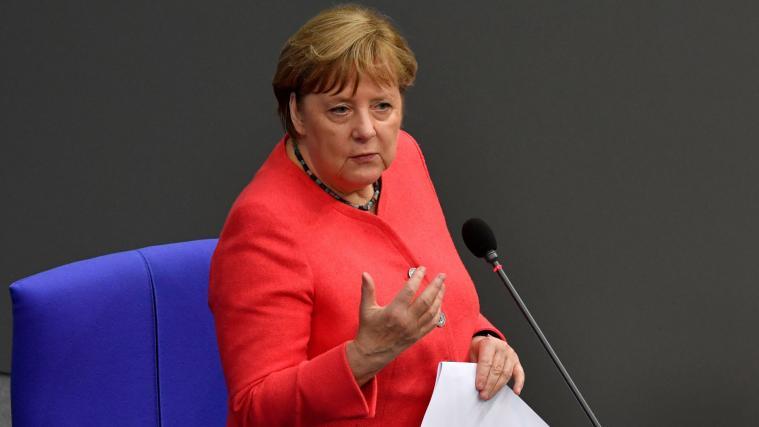 Die deutsche Kanzlerin Angela Merkel stand im Bundestag Rede und Antwort.