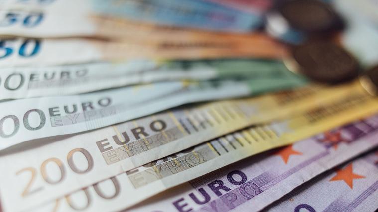 Die italienische Stadt Nemi fordert Entschädigung von Deutschland.