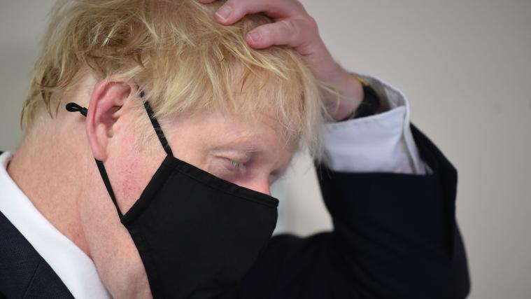 Doch Johnson, der am 24. Juli vergangenen Jahres Nachfolger von Theresa May wurde, hat nicht nur mit der Pandemie zu kämpfen.