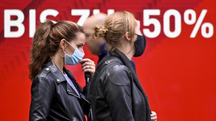 Es könnte sein, dass in Österreich wieder eine Maskenpflicht eingeführt wird.