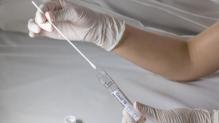 Im Auftrag des Südtiroler Sanitätsbetriebes wurden bisher 99.351 Abstriche von 50.667 Personen auf das neuartige Coronavirus untersucht.