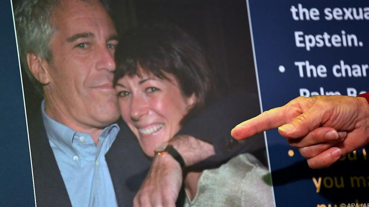 In den Unterlagen geht es häufig um Jeffrey Epsteins Ex-Partnerin Ghislaine Maxwell.