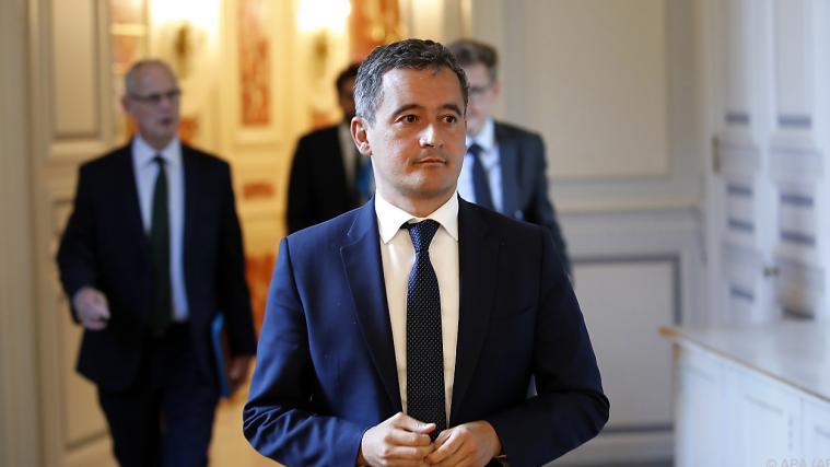 Innenminister Gérald Darmanin weist alle Vorwürfe einer Vergewaltigung zurück.