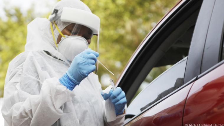 Insgesamt gibt es in den USA 2,682 Millionen Infektionsfälle .