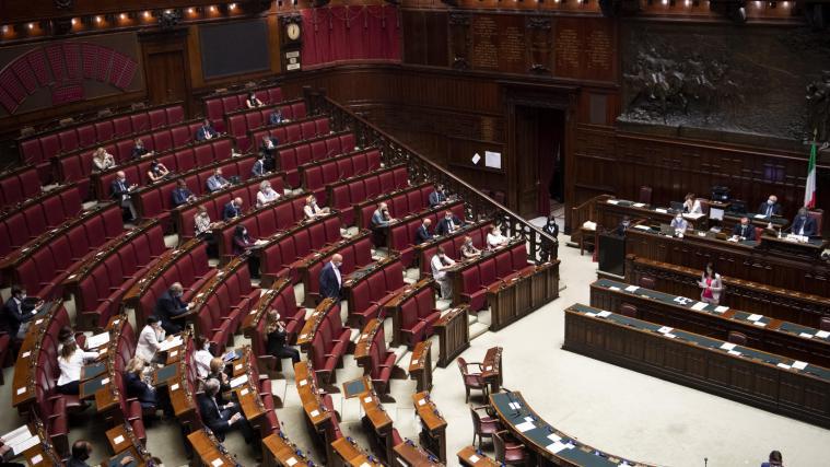 Mit 286 zu 221 Stimmen wurde die Verlängerung des Notstandes angenommen.